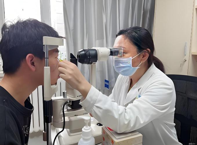 深圳入户体检眼科是查什么的？色弱色盲影响体检结果吗？